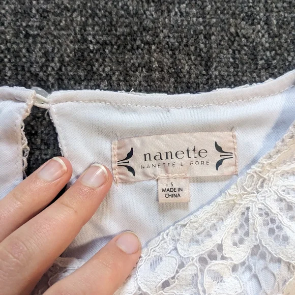 Nanette Brilliant White Ruffle Sleeve Floral Lace Blouse - Picture 7 of 10